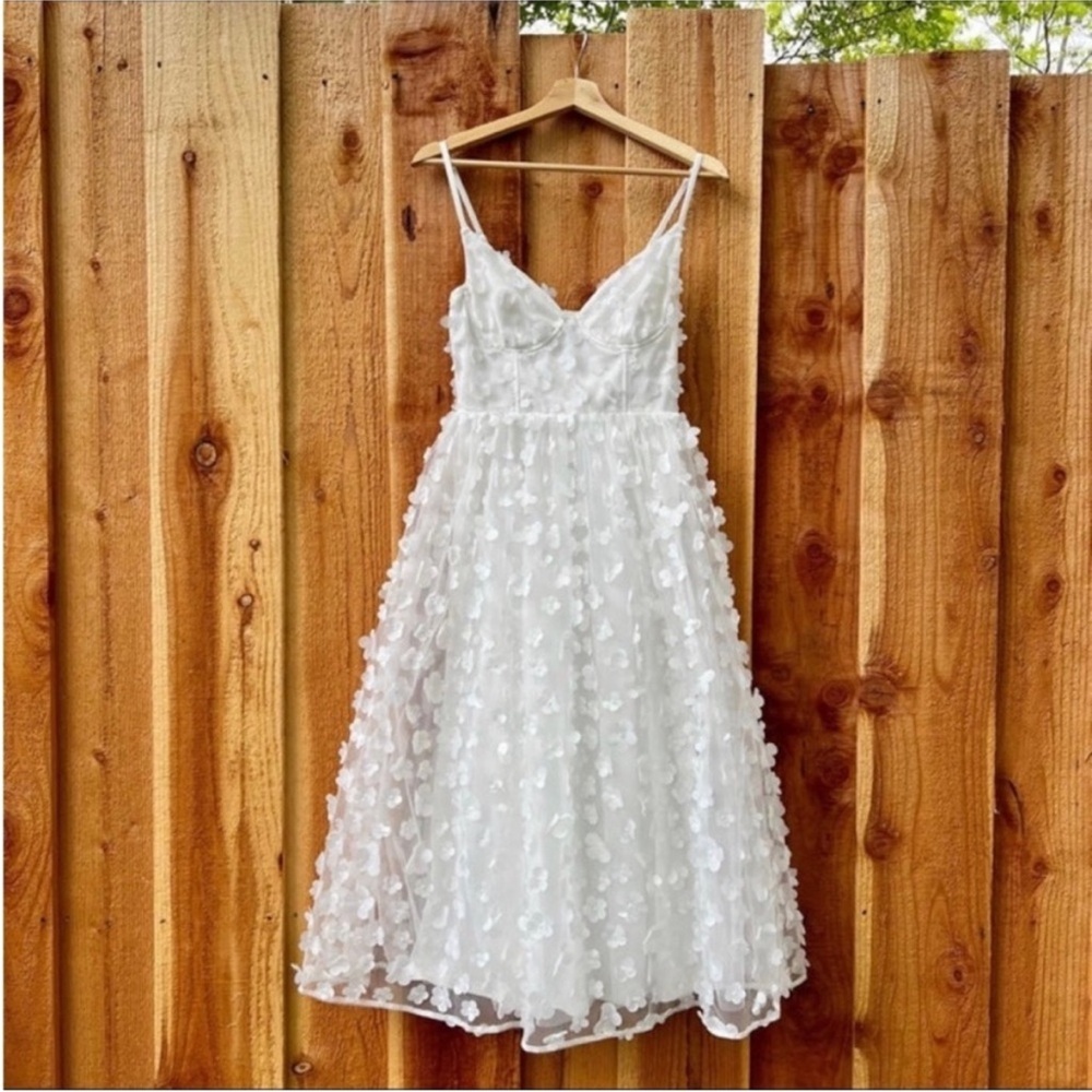 White 3D Floral Whimsical Bustier Skater Midi Dress